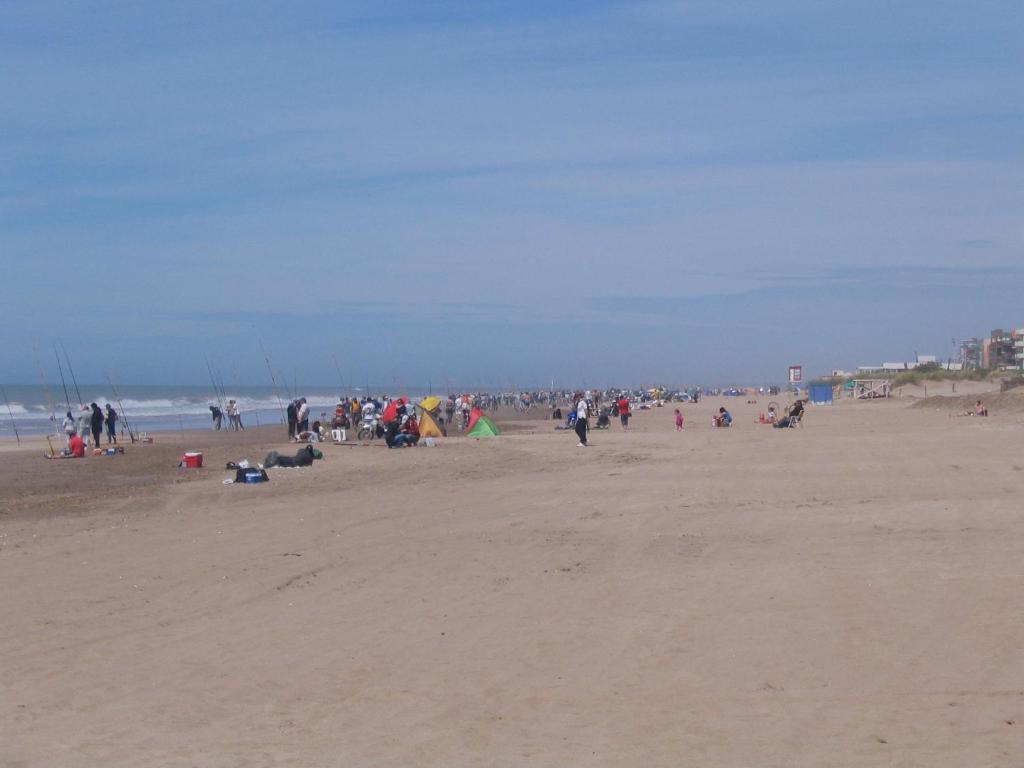 Acquamarina Hotel Villa Gesell Exteriör bild