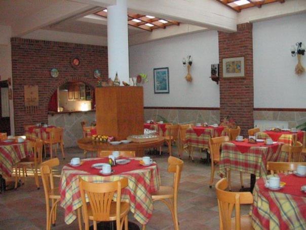 Acquamarina Hotel Villa Gesell Exteriör bild